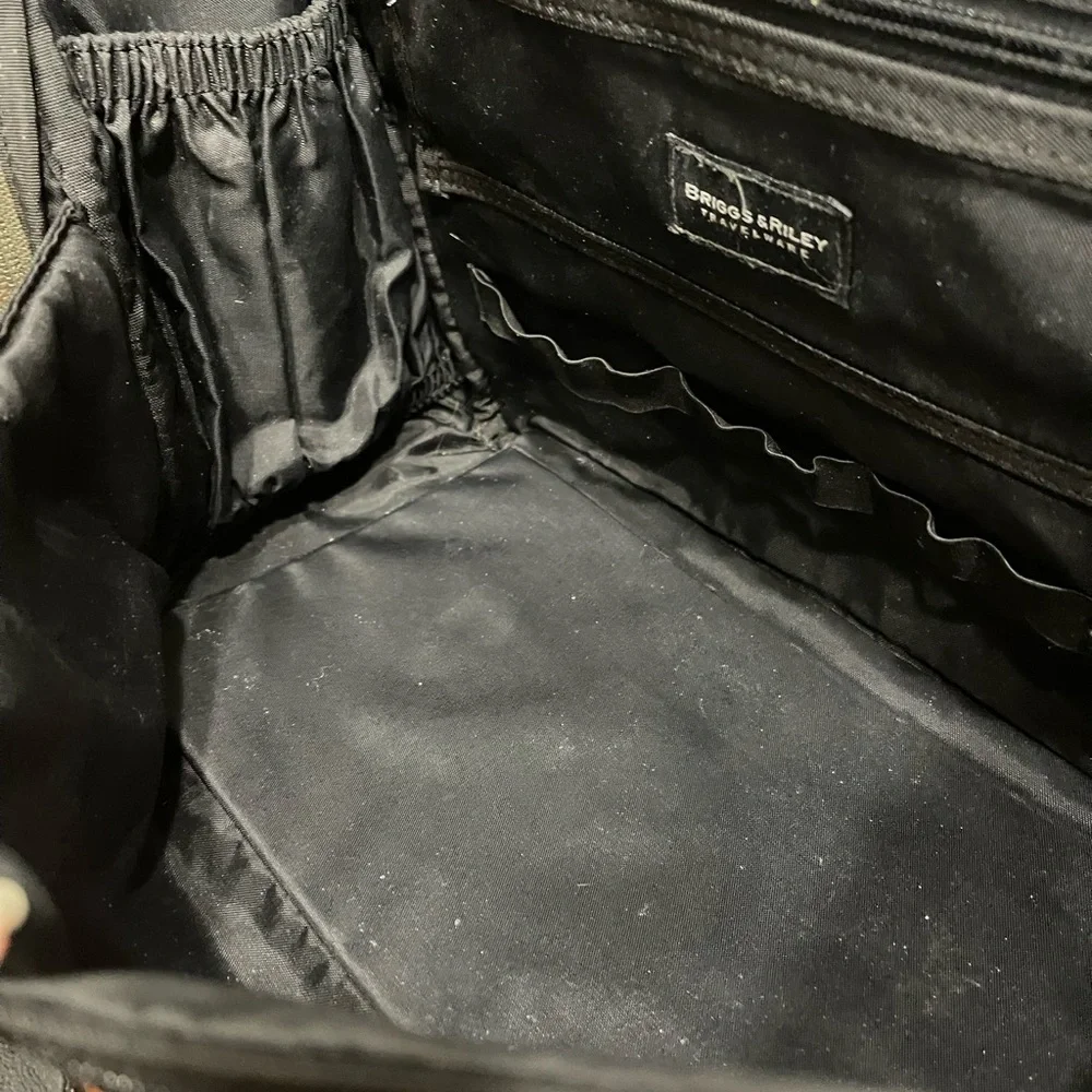 Briggs & Riley Hanging Carry-On Travel Bag
